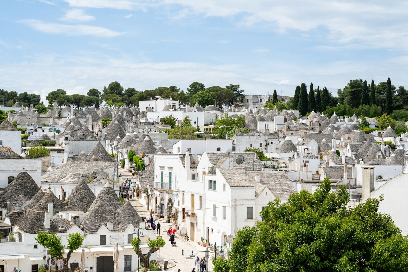 Village de trulli, Alberobello, Pouille, Italie